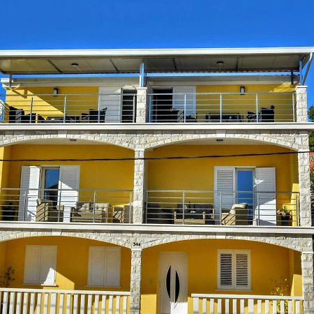Fancy Apartments Dream Brna Exterior photo