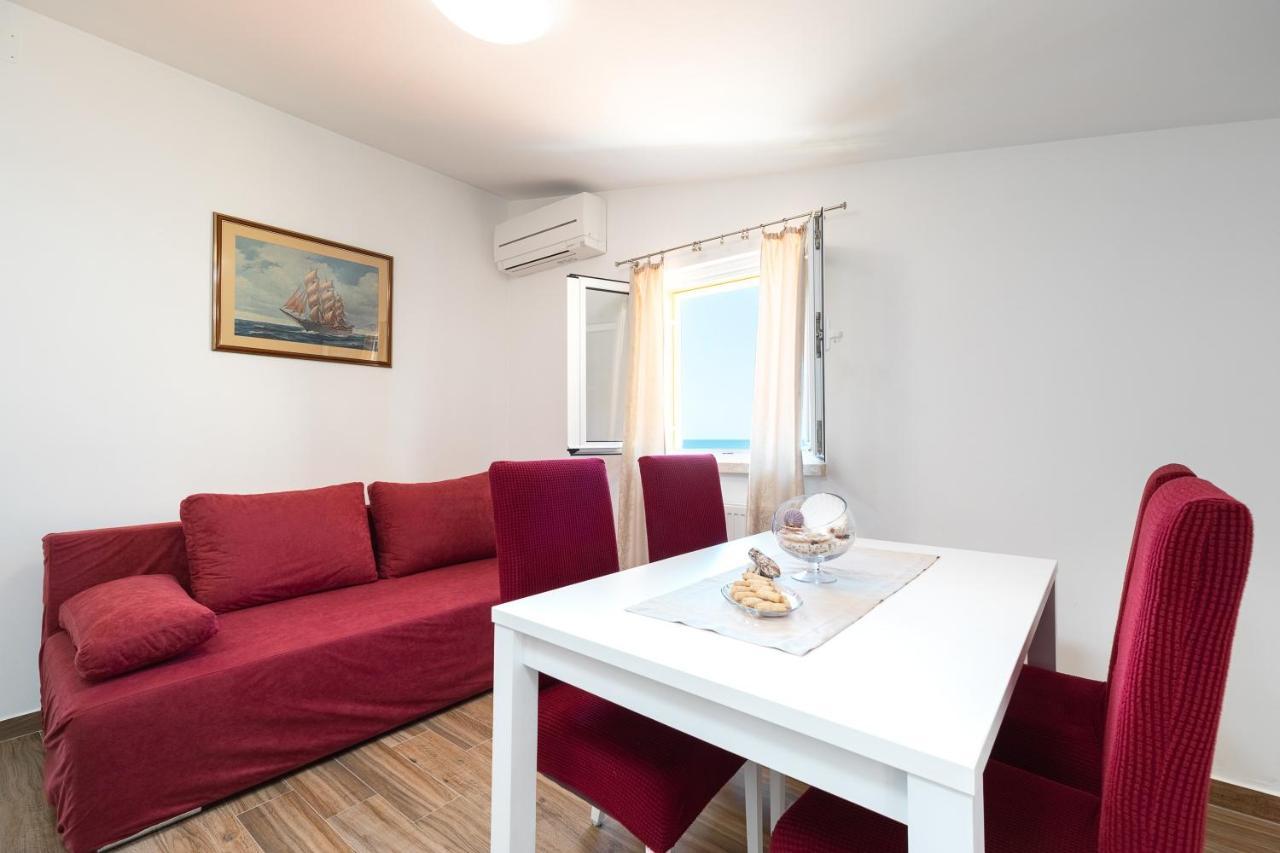 Fancy Apartments Dream Brna Room photo